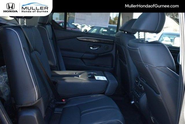 new 2025 Honda Pilot car, priced at $51,177