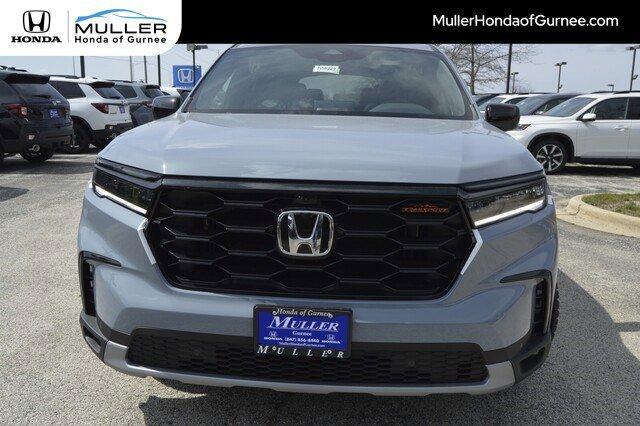 new 2025 Honda Pilot car, priced at $48,219