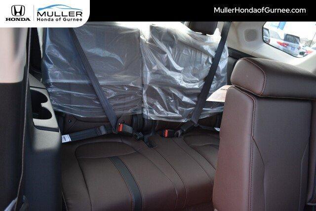 new 2025 Honda Pilot car, priced at $54,530