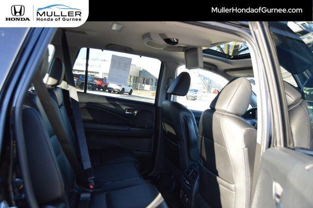 used 2022 Honda Pilot car, priced at $32,295