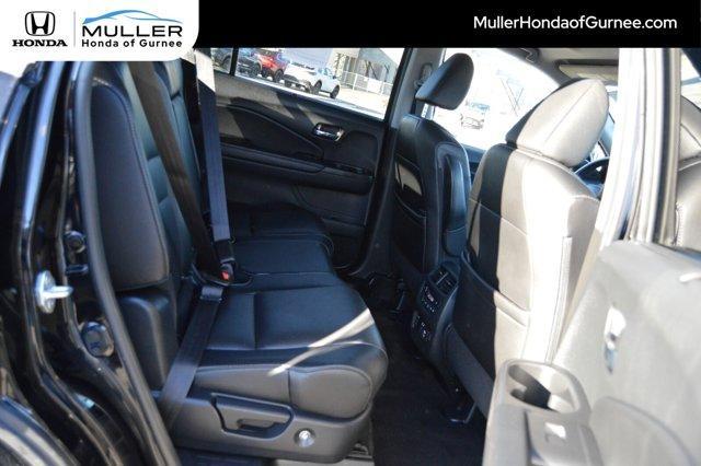 used 2022 Honda Pilot car, priced at $32,295