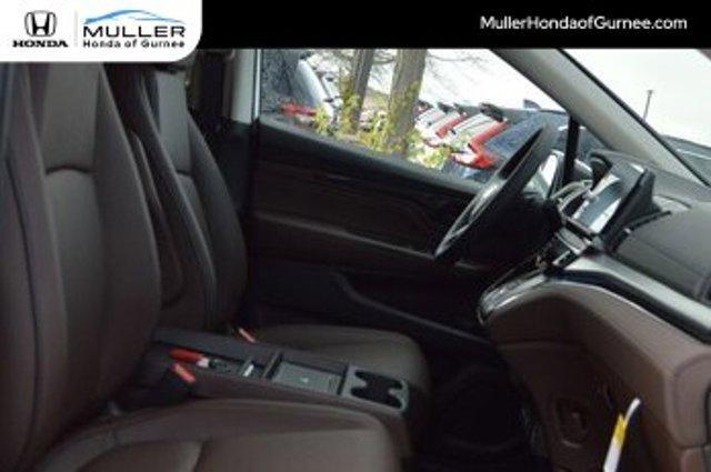 new 2025 Honda Odyssey car, priced at $45,180