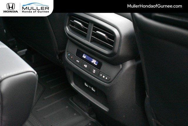 new 2025 Honda Pilot car, priced at $51,550