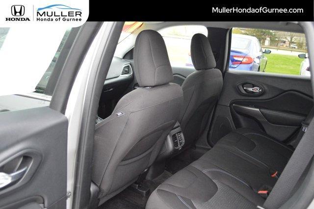 used 2019 Jeep Cherokee car, priced at $11,795
