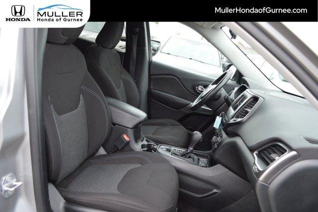 used 2019 Jeep Cherokee car, priced at $11,795