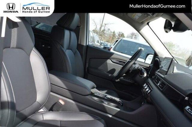 new 2025 Honda Pilot car, priced at $44,273