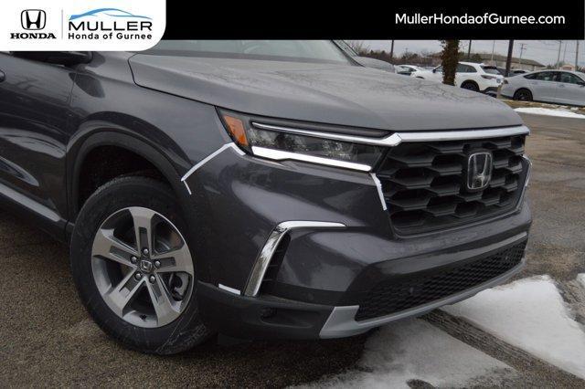 new 2025 Honda Pilot car, priced at $44,844