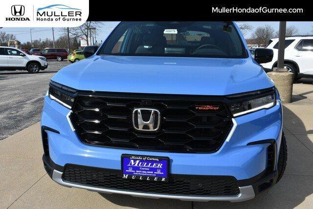 new 2025 Honda Pilot car, priced at $48,219