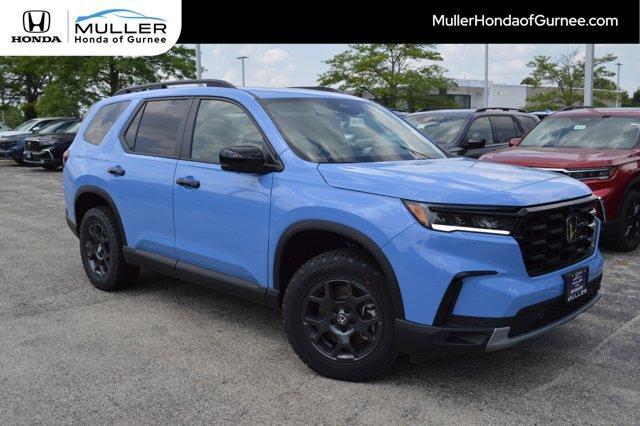 new 2025 Honda Pilot car, priced at $48,219