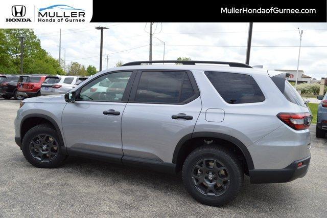 new 2025 Honda Pilot car, priced at $48,234