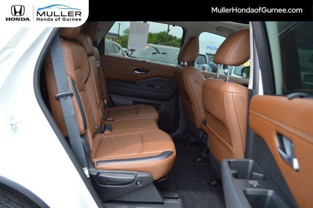 used 2022 Nissan Pathfinder car, priced at $34,388