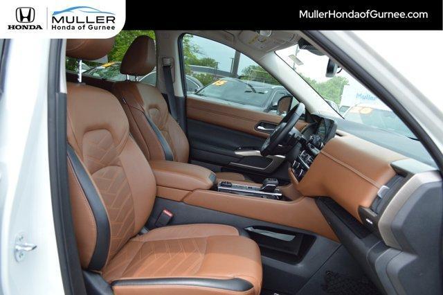 used 2022 Nissan Pathfinder car, priced at $34,388