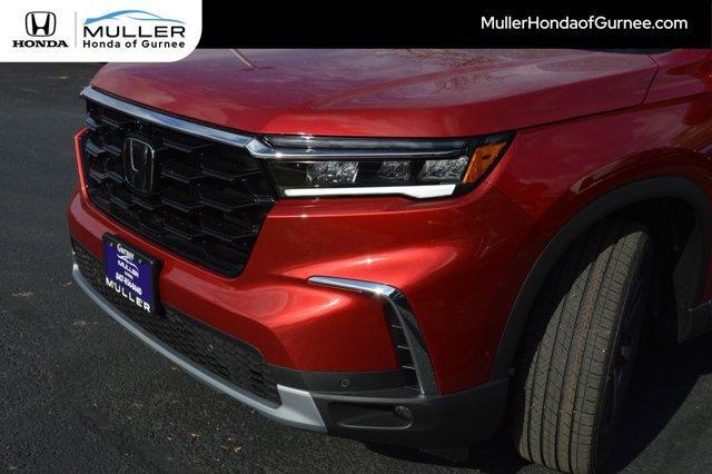 new 2025 Honda Pilot car, priced at $55,030