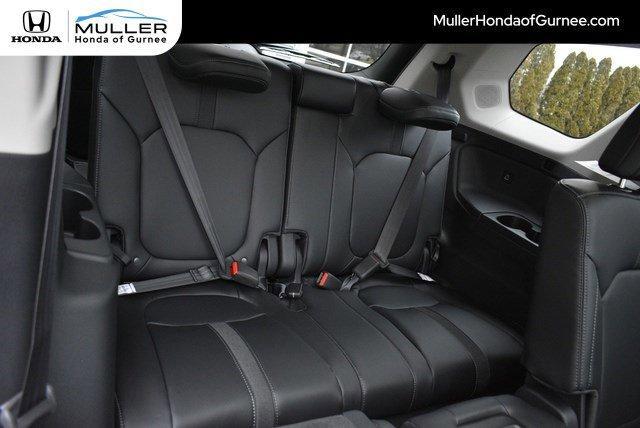 new 2025 Honda Pilot car, priced at $51,550