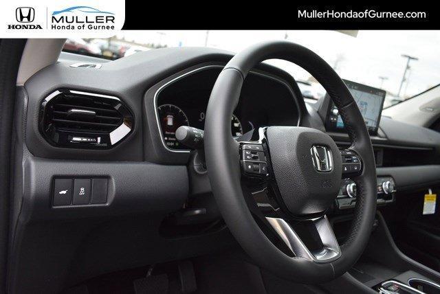 new 2025 Honda Pilot car, priced at $51,550