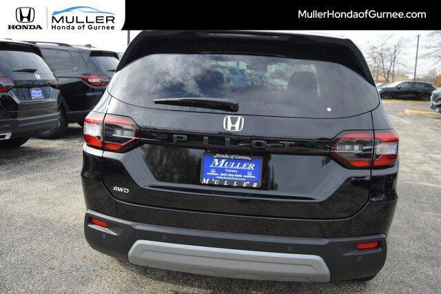 new 2025 Honda Pilot car, priced at $44,899