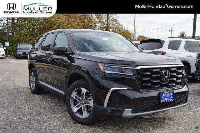 new 2025 Honda Pilot car, priced at $44,899