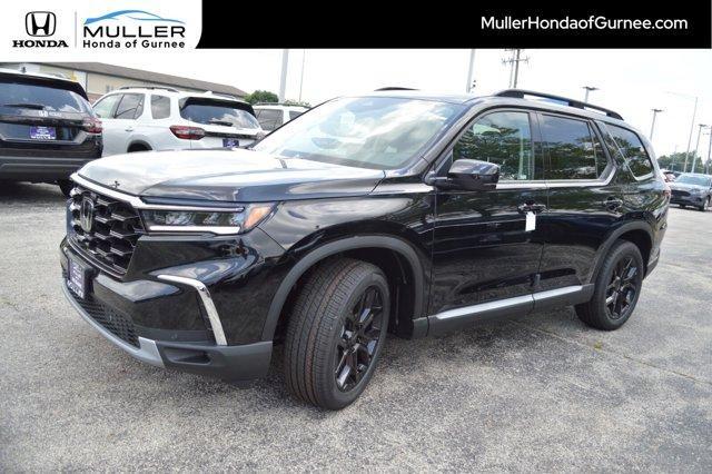 new 2025 Honda Pilot car, priced at $48,744