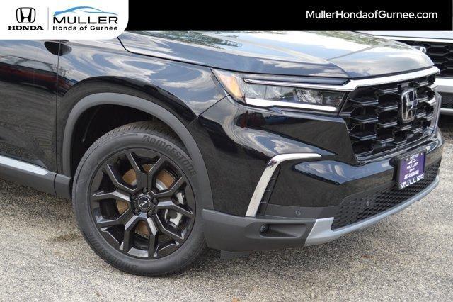 new 2025 Honda Pilot car, priced at $48,744