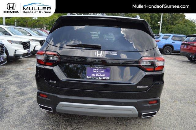 new 2025 Honda Pilot car, priced at $48,744