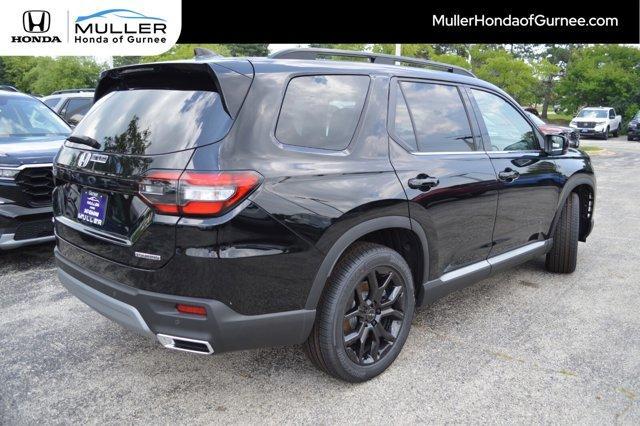 new 2025 Honda Pilot car, priced at $48,744