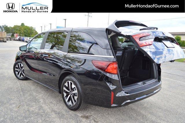 used 2025 Honda Odyssey car, priced at $40,995