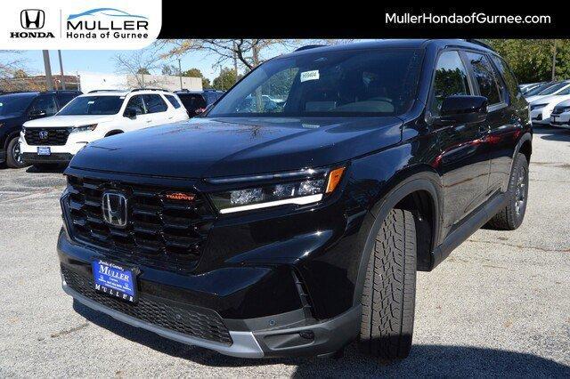 new 2025 Honda Pilot car, priced at $48,179