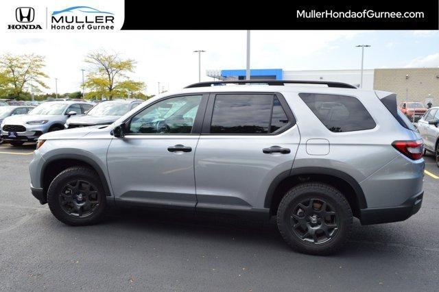 used 2025 Honda Pilot car, priced at $44,846