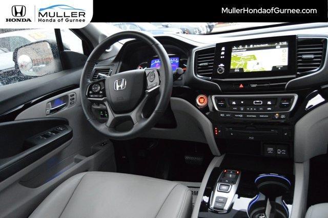 used 2022 Honda Pilot car, priced at $34,194