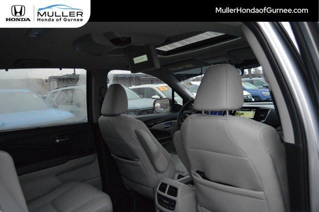 used 2022 Honda Pilot car, priced at $34,194