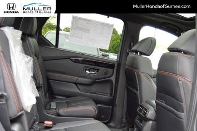 new 2025 Honda Pilot car, priced at $48,624