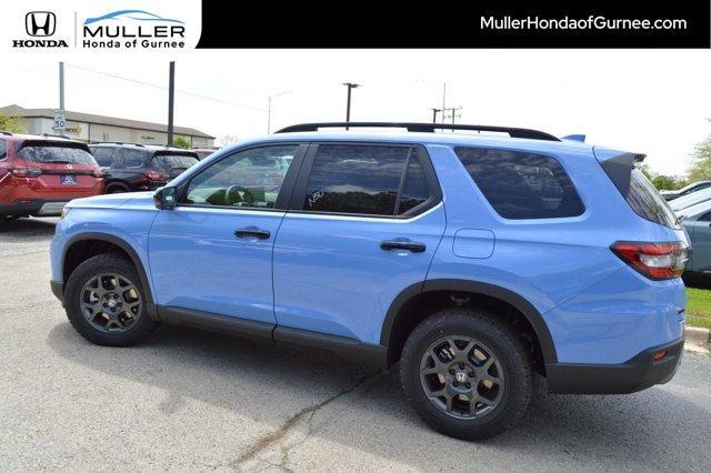 new 2025 Honda Pilot car, priced at $48,624
