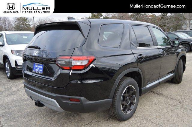 new 2025 Honda Pilot car, priced at $46,326