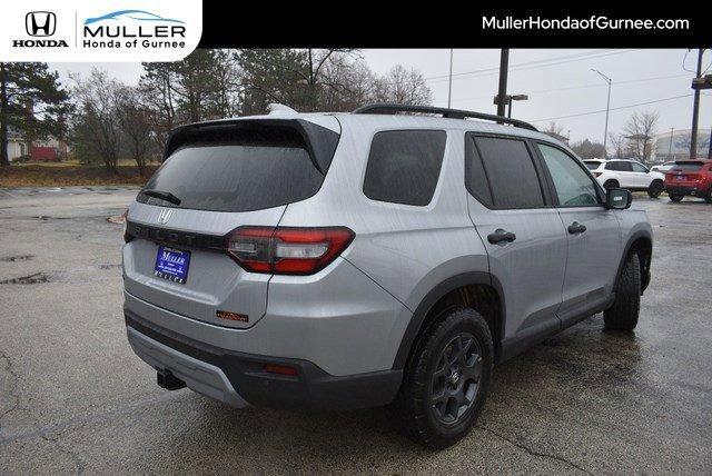 new 2025 Honda Pilot car, priced at $47,837