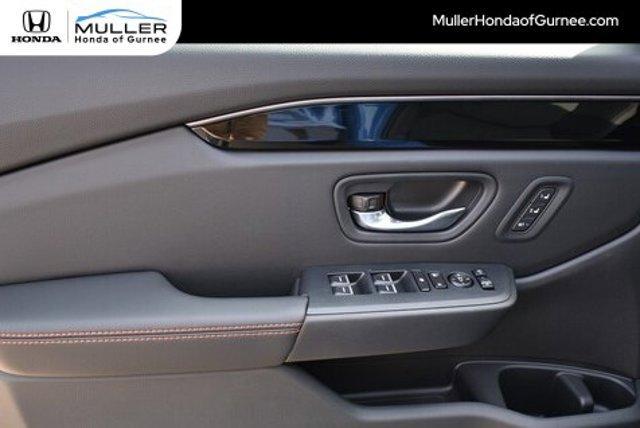 new 2025 Honda Pilot car, priced at $47,837