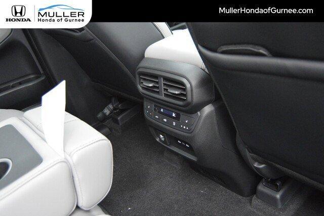 new 2025 Honda Pilot car, priced at $55,030