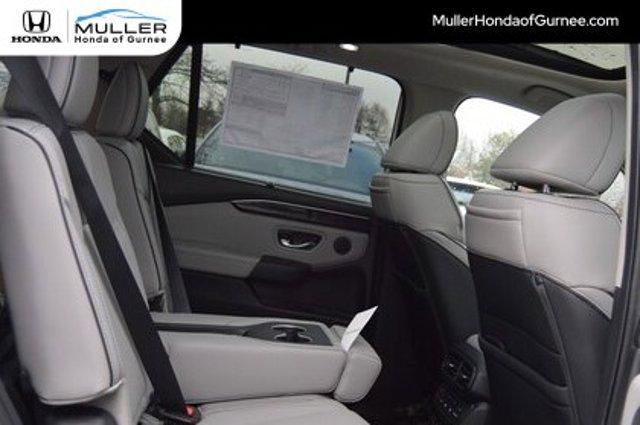 new 2025 Honda Pilot car, priced at $55,030