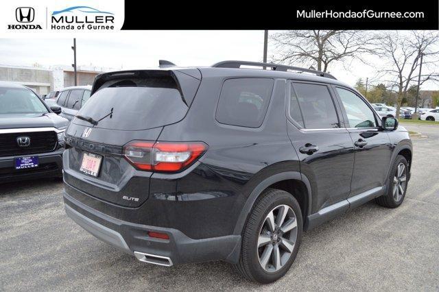 used 2025 Honda Pilot car, priced at $49,995