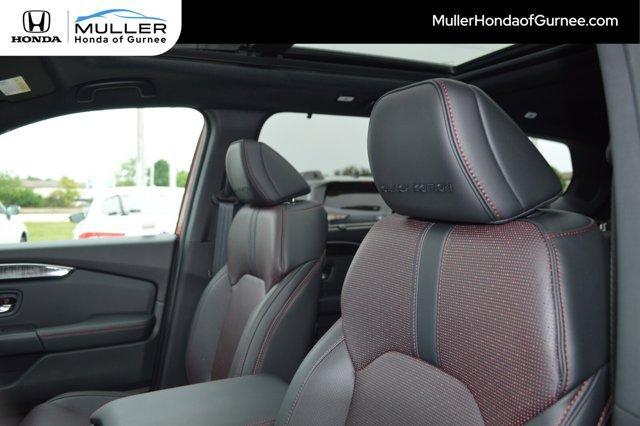used 2025 Honda Pilot car, priced at $52,320