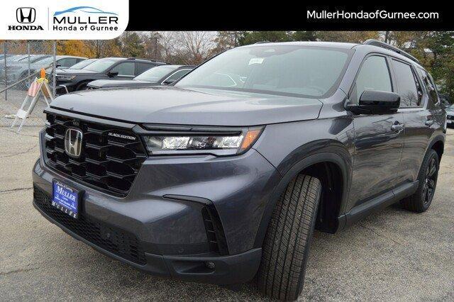 new 2025 Honda Pilot car, priced at $56,075