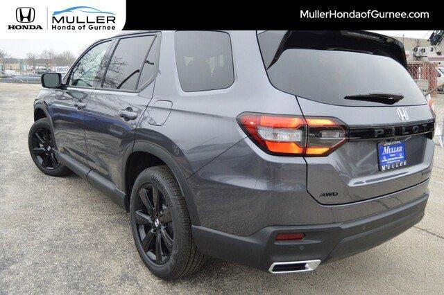 new 2025 Honda Pilot car, priced at $56,075