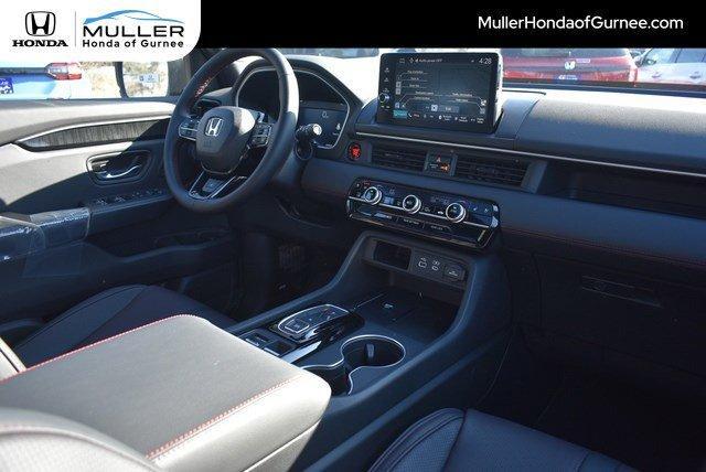 new 2025 Honda Pilot car, priced at $56,075
