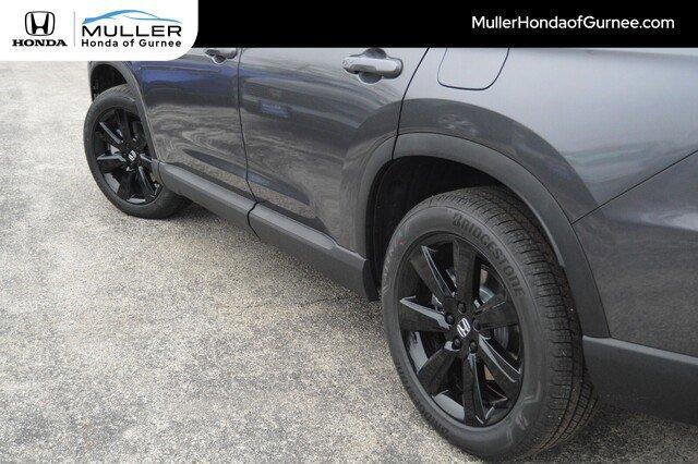 new 2025 Honda Pilot car, priced at $56,075