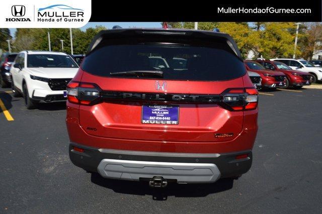 new 2025 Honda Pilot car, priced at $48,579