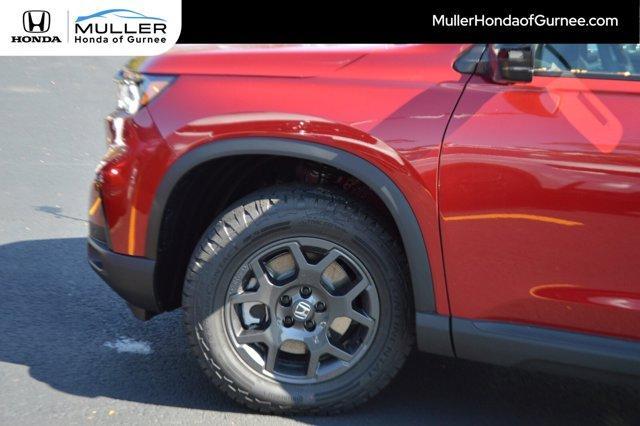 new 2025 Honda Pilot car, priced at $48,579