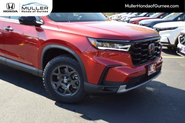 new 2025 Honda Pilot car, priced at $48,579