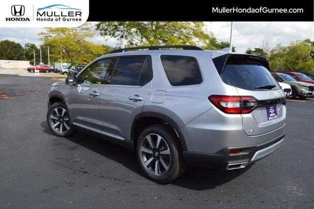 new 2025 Honda Pilot car, priced at $51,095