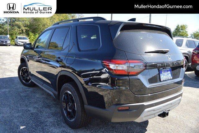 new 2025 Honda Pilot car, priced at $49,296