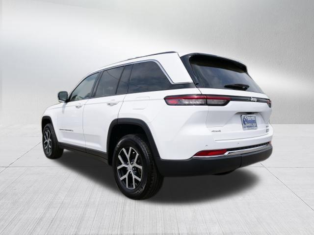 used 2024 Jeep Grand Cherokee car, priced at $43,900