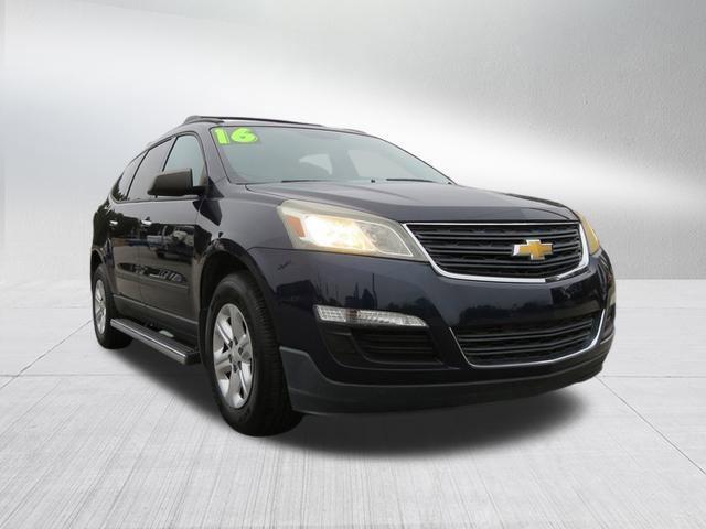 used 2016 Chevrolet Traverse car, priced at $11,900